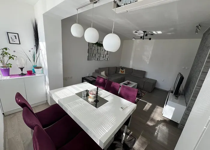 Park View Apartment