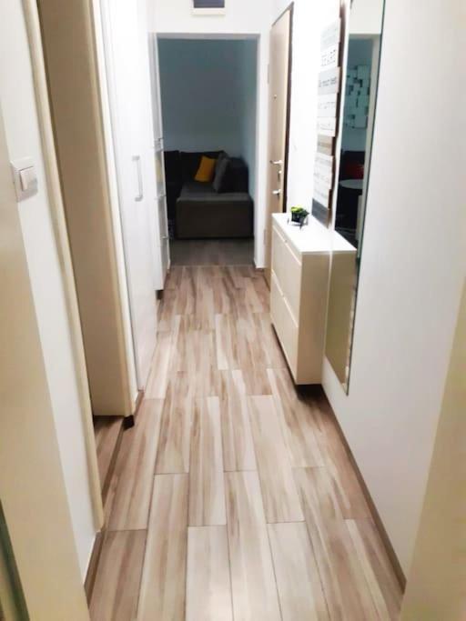 Park View Apartment